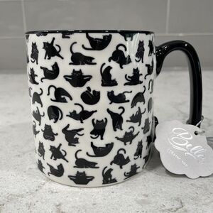 YOGA CATS Black & White Print BELLA 10 Strawberry Street Mug Cat Halloween NEW